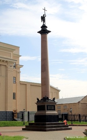 Михайловская колонна