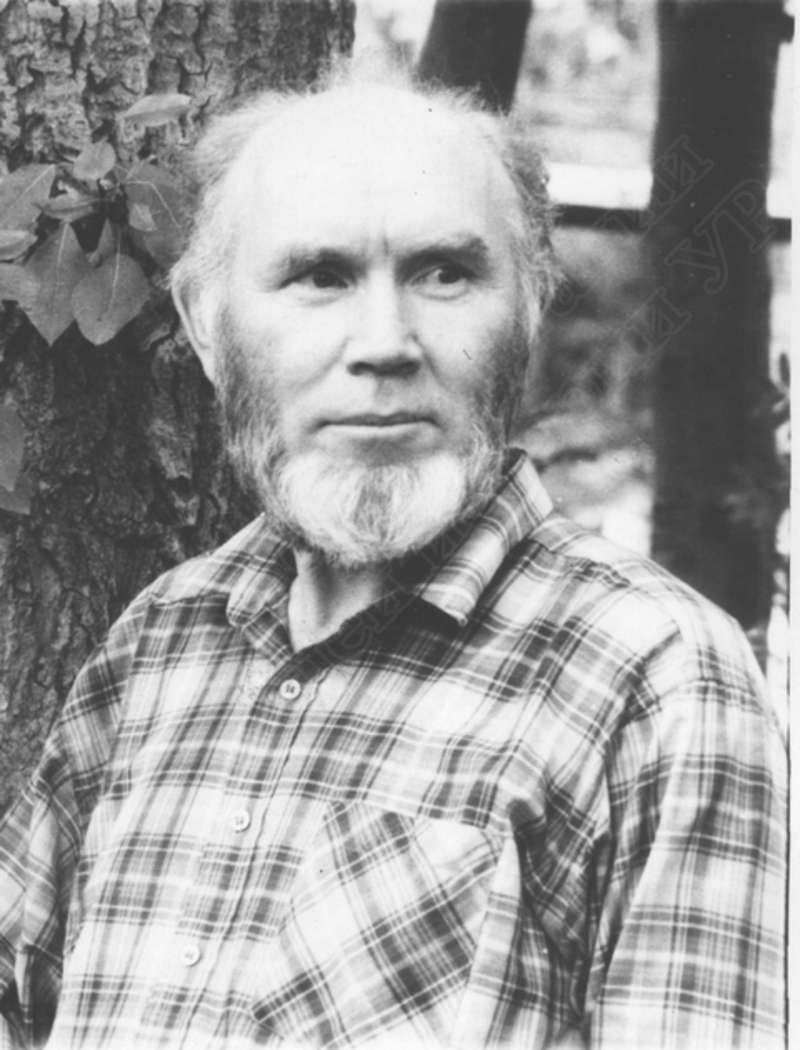 Гарипов Менсадык Гарипович