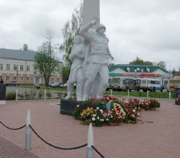 Монумент Победы